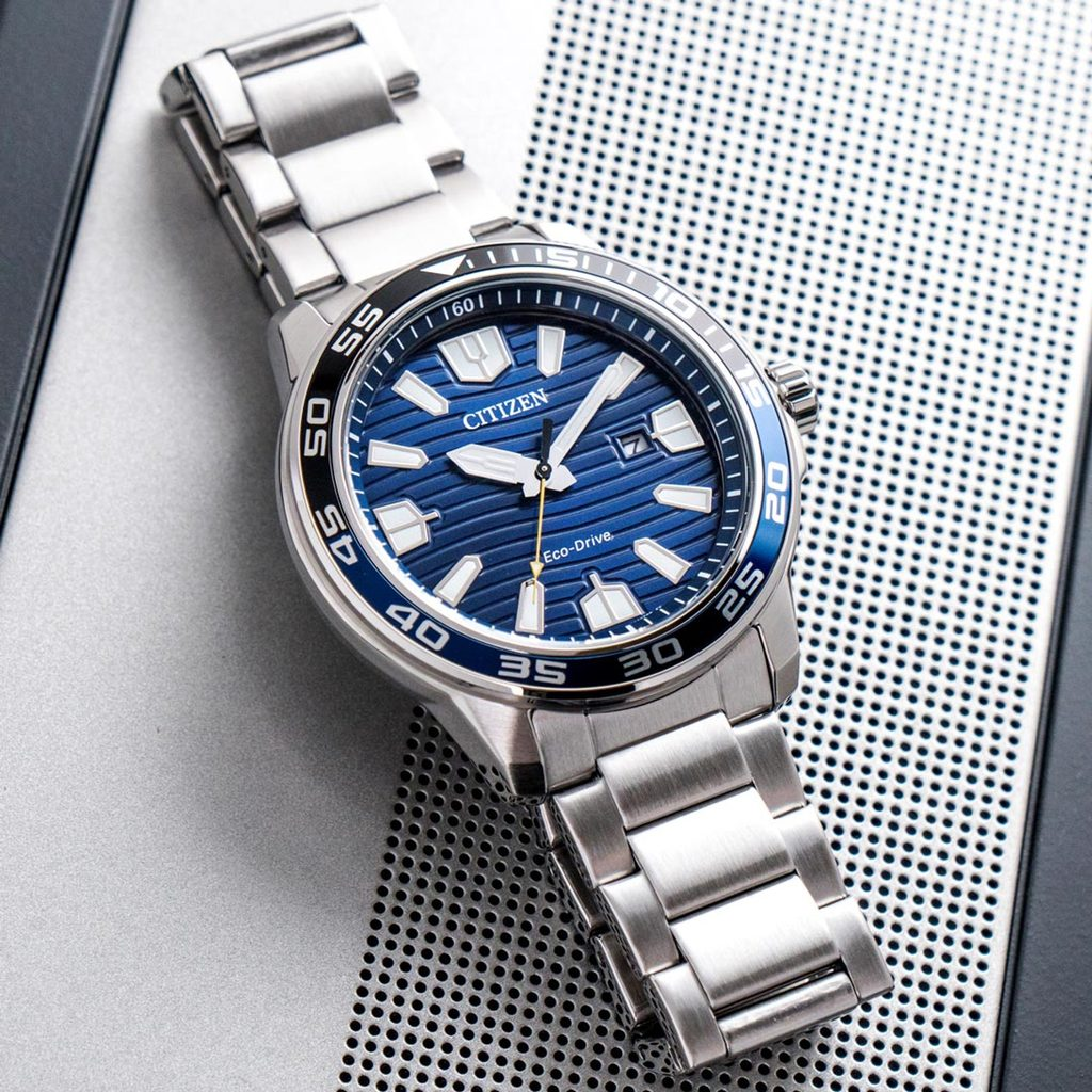 AW1525-81L CITIZENساعه