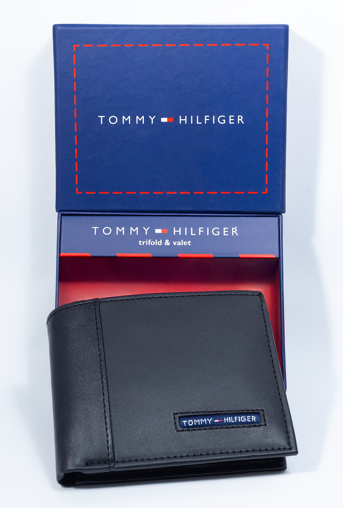 Tommy Hilfiger Bifold Wallet-26