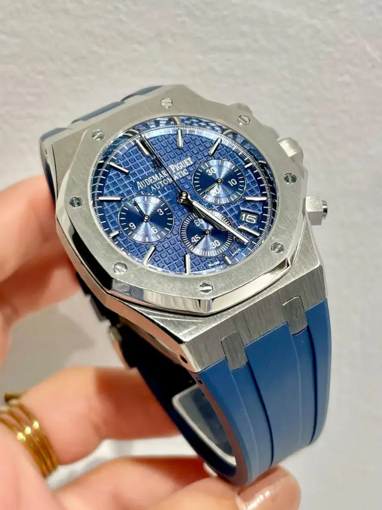 AUDEMARS PIGUET ROYAL CHRONOGRAPH WATCH BLUE  -89