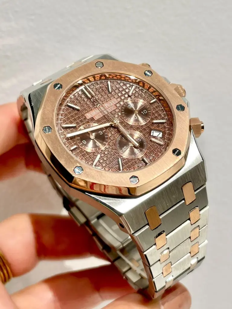 Audemars piguet two-tone Audemars Piguet Royal Oak Chronograph-124