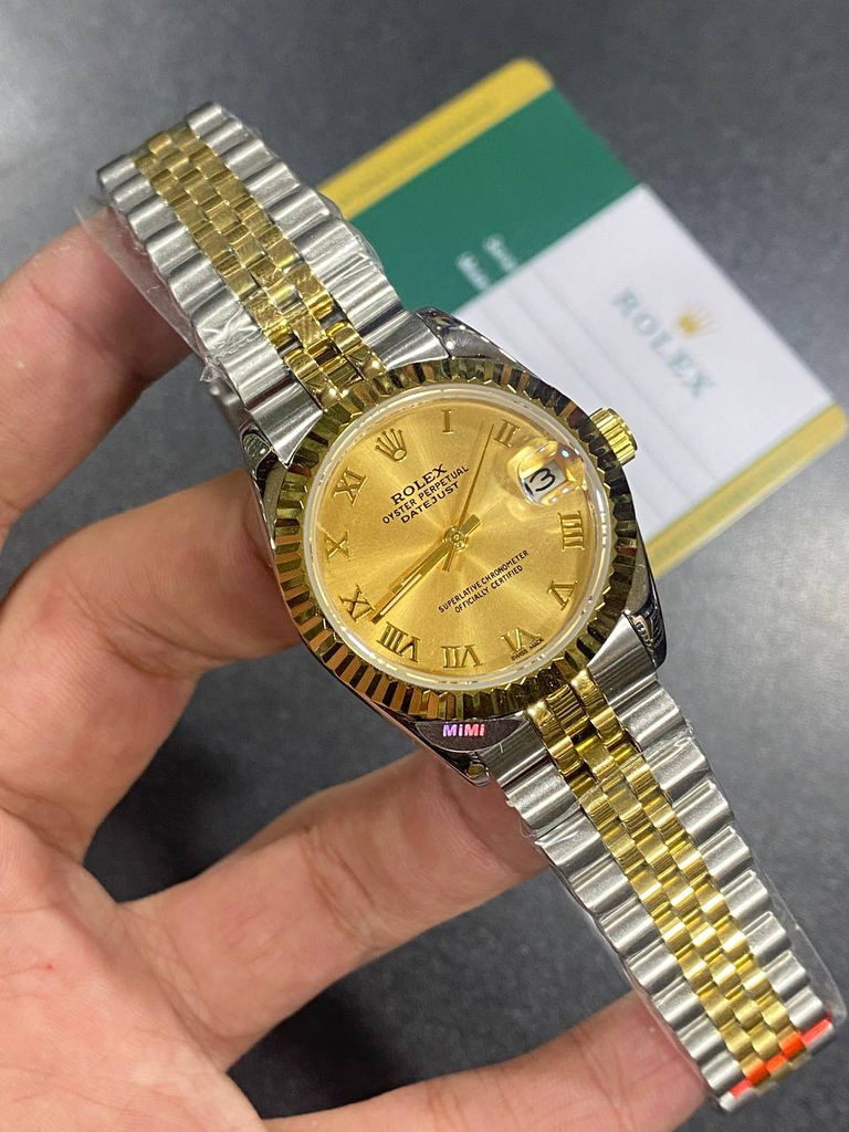 Rolex Lady-Datejust 28 with a champagne-123