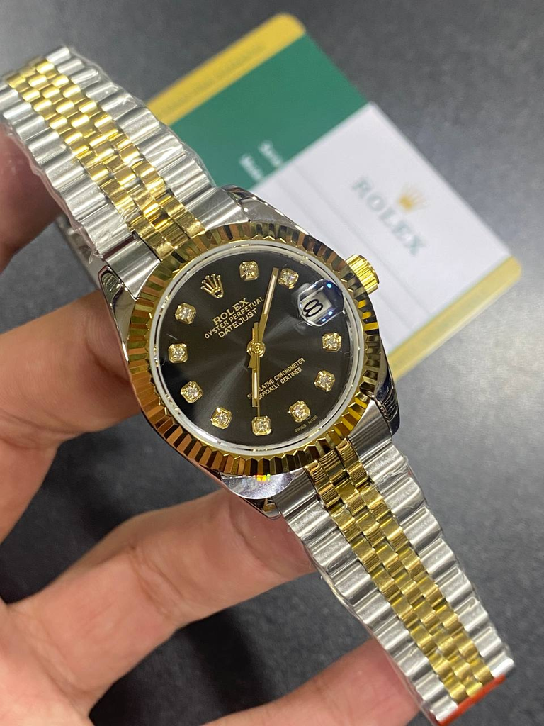 Rolex Datejust wristwatch featuring-136