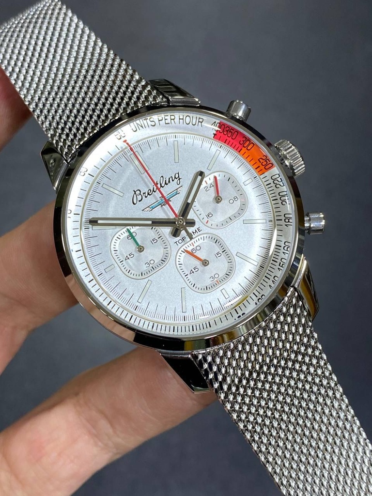 Breitling Top Time B01 Ford Thunderbird -71