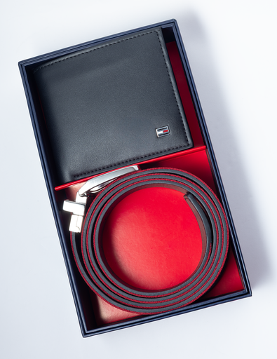 [Tommy Hilfiger Set of Wallet and Belt-30] Tommy Hilfiger Set of Wallet and Belt-30