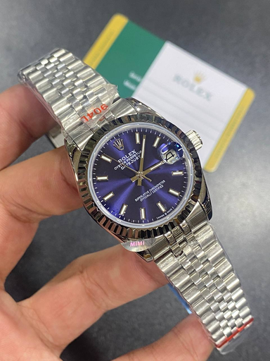 [Rolex Datejust watch featuring a deep blue sunburst -115] Rolex Datejust watch featuring a deep blue sunburst -115